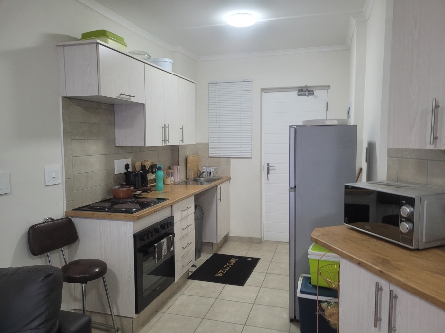 2 Bedroom Property for Sale in Stellendale Western Cape